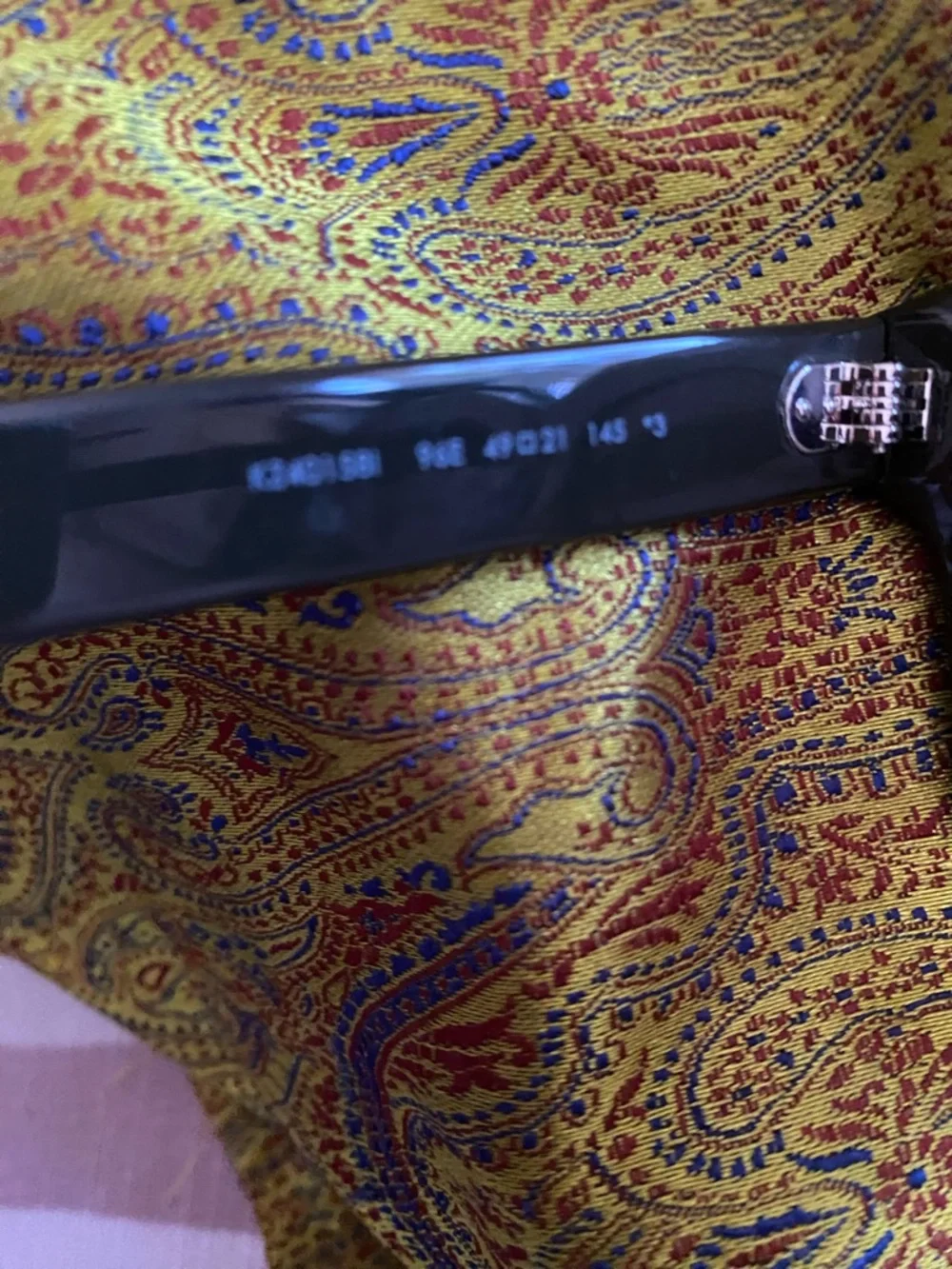 Kenzo Black Sunglasses Arm with Logo - Picture 5 of 5
